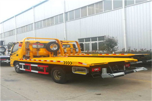 井冈山附近拖车救援搭电